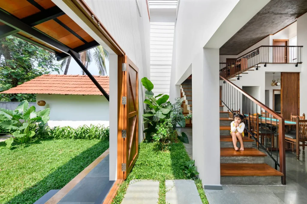 Thiết kế gác lửng tạo không gian mở cho nhà vườn