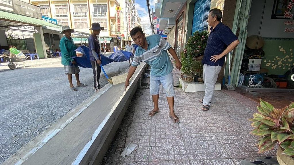 Trong phong thủy nhà thấp hơn mặt đường có sao không?